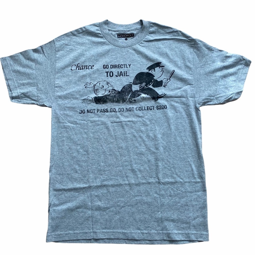 Monopoly do not‎ pass go gray tshirt